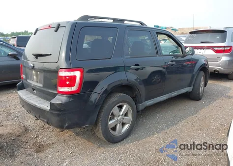 2010 Ford Escape Xlt from USA, damaged, VIN 1FMCU9D74AKB31365